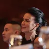 FOTO Gaya Kece Sophia Latjuba Jadi Juri Miss Grand Indonesia 2018