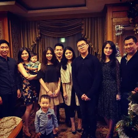 Foto Ini Angela Putri Cantik Hary Tanoe Yang Jadi Bos Baru Mnc M Kapanlagi Com