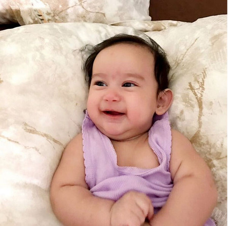 FOTO: Injak 5 Bulan Carleteana Anak Alexandra Gottardo Makin Lucu