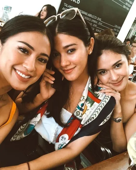 Foto Kebersamaan Tyna Kanna dengan Nana dan Naysila Mirdad, Dulu Ipar Kompak Kini Di-unfollow di Instagram