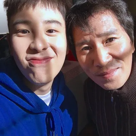 Foto Keluarga Park Bo Gum Di Encounter Yang Kocak Banget Kapanlagi Com