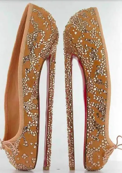 Foto Kumpulan Sepatu Paling Aneh Dan Unik Ini Bikin Tercengang M Kapanlagi Com