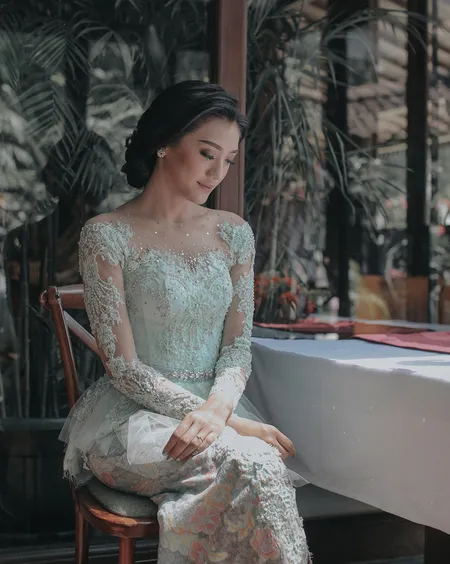 Foto Lamaran Raditya Dika Anissa Aziza Mirip Prewedding Kapanlagi Com
