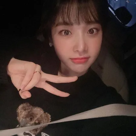 Foto Lee Hyunjoo Eks APRIL yang Diduga Sempat Mencoba Bunuh Diri Karena Dibully, Punya Visual Menggemaskan