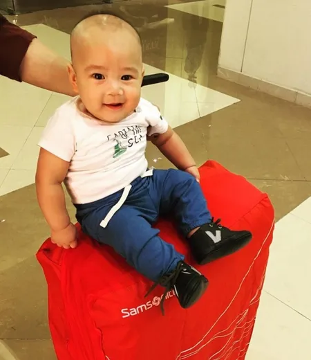 Foto Mewah Stylish Sederet Anak Artis Ini Jadi Bayi Sosialita Kapanlagi Com