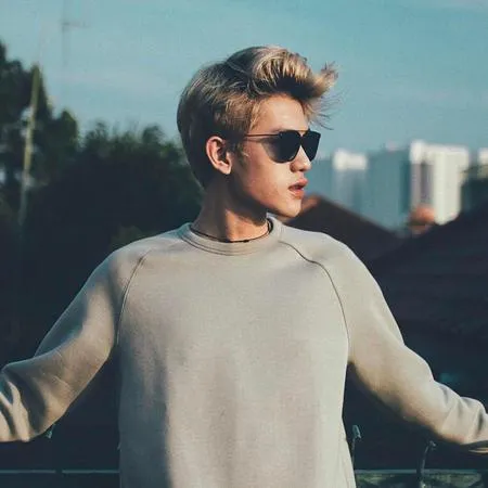 Foto Mirip Oppa Oppa Korea Julian Jacob Ganteng Berambut Silver Kapanlagi Com