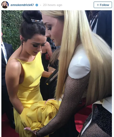 FOTO: Momen Unik Selebriti di Balik Megahnya Golden Globe 2017