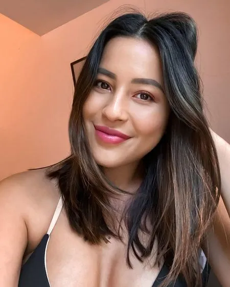 Foto Nina Kozok Mantan Model Victoria S Secret Asal Indonesia Yang Kini Jadi Hot Mom Dan Tinggal Di Hawaii Kapanlagi Com