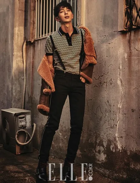 Foto Pesona Ganteng Lee Jun Ki Di Elle Magazine Bikin Meleleh Kapanlagi Com