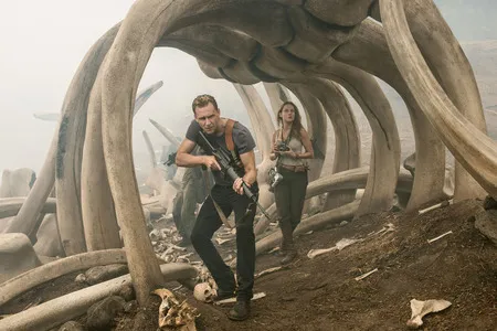 FOTO: Petualangan 'Loki' Temukan Legenda Kong di 'SKULL ISLAND'