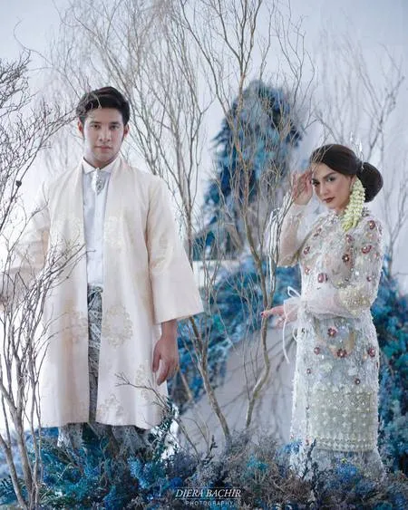 Foto Prewed Ammar Zoni Irish Bella Elegan Dengan Adat Sunda Kapanlagi Com