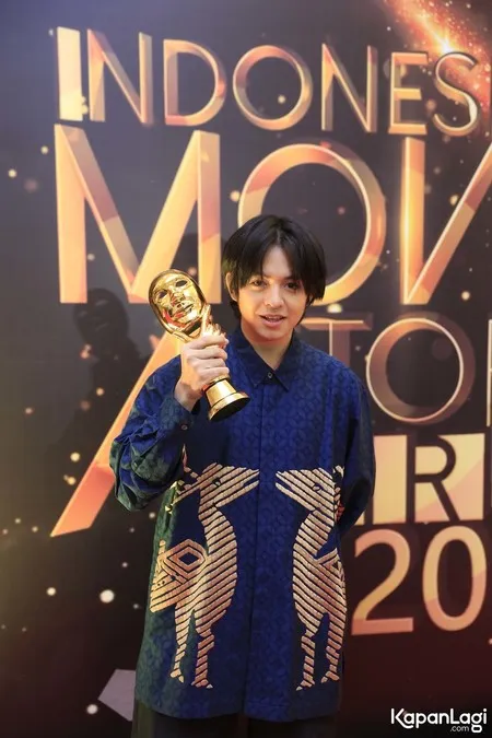 13 Foto Red Carpet Indonesian Movie Actors Awards 2020 Baim Wong Adhisty Zara Sabet Penghargaan Kapanlagi Com