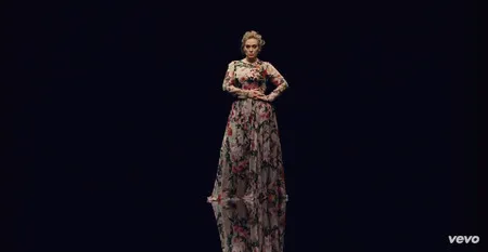 FOTO: Sederhana Tapi Manis, Adele Akhirnya Kirimkan Cintanya