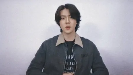 Foto Sehun dengan Rambut Makin Panjang, EXO-L: Mahasiswa Jurusan Teknik Ketampanan
