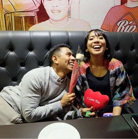 Foto Selalu Kocak Begini Keseruan Fitri Tropica Dengan Sang Suami Kapanlagi Com