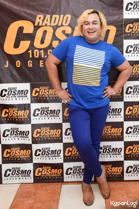 Foto Tata Liem - Esal Revano Kompak Walau Bentrok Di Chart Radio