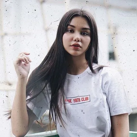 Foto Tiana Mannering Model Hot Pacar Baru Bastian Steel Kapanlagi Com