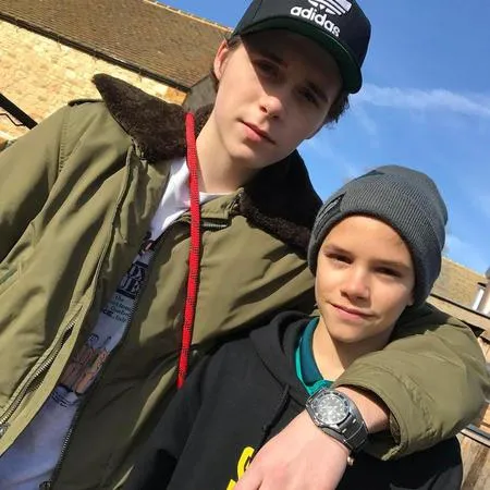 FOTO: Ulang Tahun ke-18, Brooklyn Beckham Banjir Ucapan Selamat