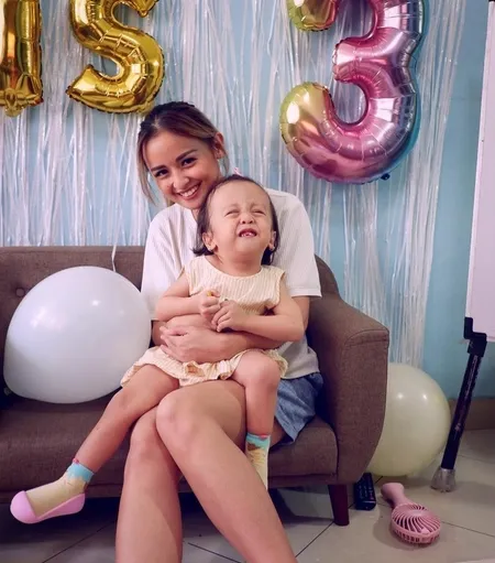 Foto Zio Putri Bungsu Joanna Alexandra yang Berkebutuhan Khusus, Makin Pinter dan Jadi Moodbooster Keluarga