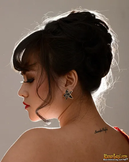 Foto Foto Cantik Yunita Mantan Istri Daus Mini Dengan Tatonya Kapanlagi Com