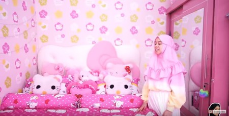 Dekorasi Kamar Hello Kitty Pink Sederhana Kumpulan Dekorasi Terbaik