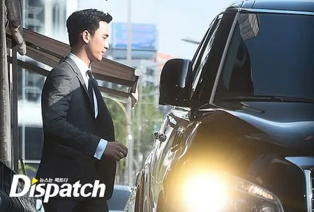 Hadiri Pernikahan Bae Yong Jun, Pesona Kim Soo Hyun Silaukan Mata