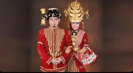 Hampir 10 Tahun Menikah, Intip Potret April Jasmine dan Ustaz Solmed yang Selalu Kompak Bela Satu Sama Lain