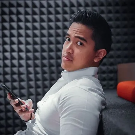 Hapus Jejak Felicia, Ini Deretan Foto yang Masih Tersisa di Instagram Kaesang Pangarep