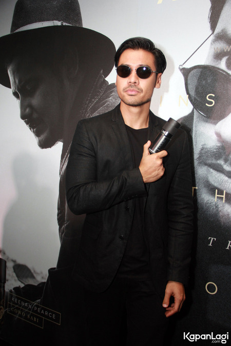 hitam kalem cool gaya chicco jerikho