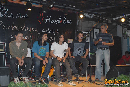 Hardolino Rilis Album Debut Di Wapres Bulungan Kapanlagi Com