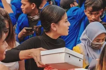 Ikut Bela Hak Hak Rakyat 6 Selebriti Ini Pernah Berdemo Tuntut Keadilan Kapanlagi Com