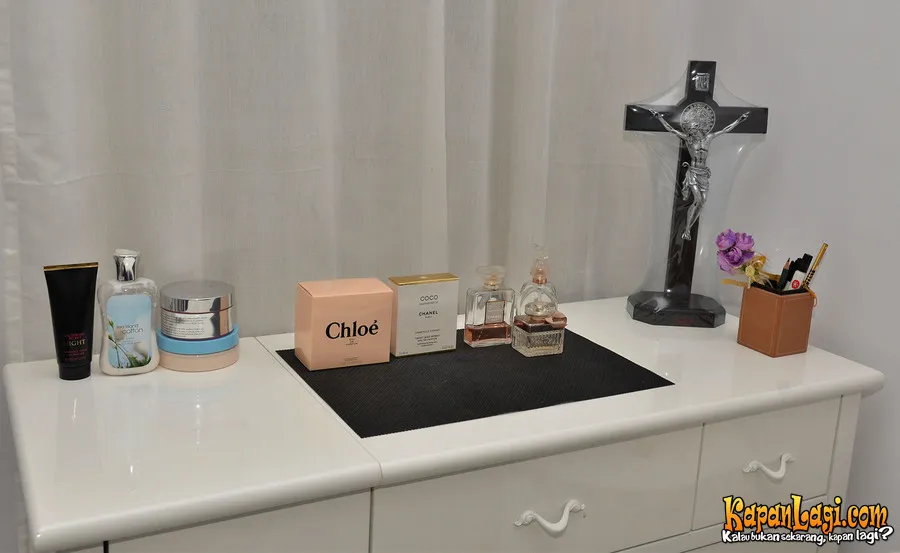 Inilah Rumah Yang Dibangun Gracia Indri - Serba Hitam 