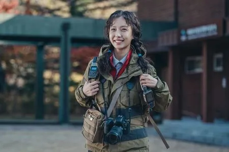 Jadi Cewek Badass Hingga Sad Girl, Ini Deretan Drama Yang Dibintangi Go Min Si