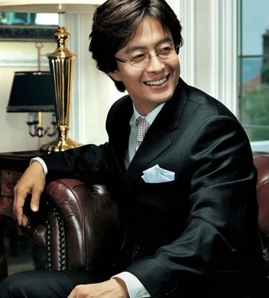 Karisma Bae Yong Jun, Mana Yang Buat Park Soo Jin Klepek-Klepek?