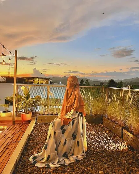 Kini Pakai Cadar, 8 Potret Terbaru Larissa Chou Mantan Istri Alvin Faiz Yang Makin Cantik - Pesonanya Bikin Hati Teduh