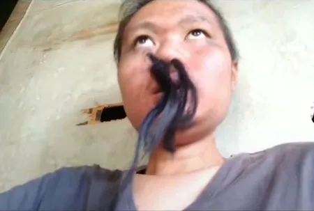 Kisah Popo Barbie Cowok Tiktoker Yang Juga Youtuber Mengaku Sakit Aneh Dan Jadi Istri Jenglot Kapanlagi Com