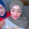 Kristina Rayakan Ultah ke-50, Dapat Surprise dari Sahabat
