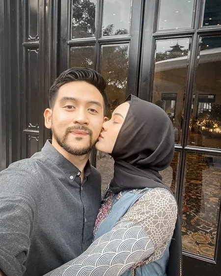 Kronologi Pertemuan Adhiguna Sosiawan & Sabrina Salsabila, Selebgram yang Viral Karena Menikah di Usia 16 Tahun
