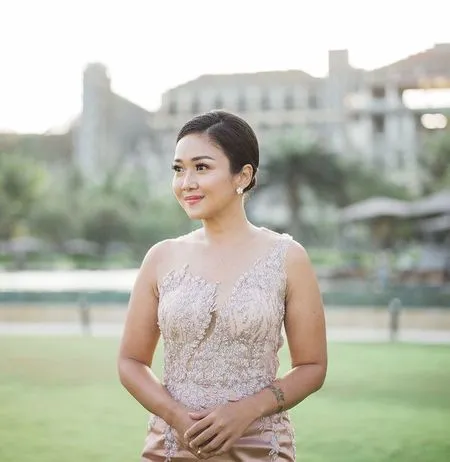 Lama Tak Terdengar, 8 Potret Kabar Terbaru Cici Panda Presenter 'Katakan Cinta' - Hot Mom 2 Anak yang Tetap Awet Muda