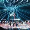Lay Zhang EXO Masuk Guinness World Records, Pecahkan Rekor LED Scroll 110 Meter di Konser