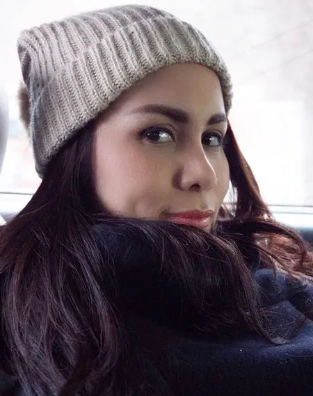 Liburan ke Eropa, Momo Geisha Nikmati Indahnya Hamparan Salju