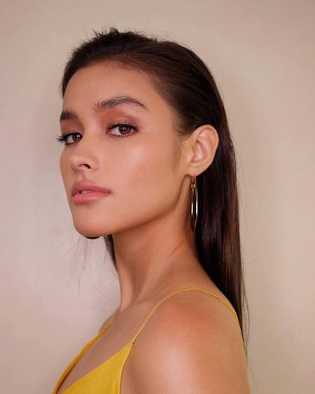 Liza Soberano Wanita Ini Disebut Paling Cantik Sedunia Kapanlagi Com