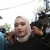 Mantan Sopir Inara Rusli Tegaskan Tak Terima Uang dari Rekaman CCTV