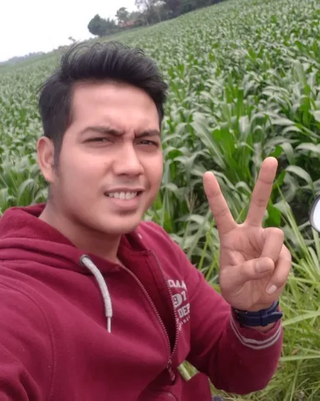 Masih Ingat Dengan Mumu Muklis Teman Dekat Julia Perez? 5 Tahun Berlalu, Seperti Ini 5 Foto Terbarunya