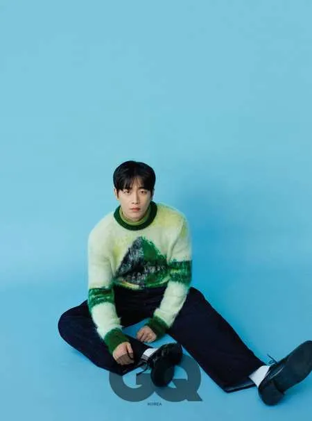 Menawan dalam Photoshot GQ Korea, Seo Kang Joon Menceritakan Kehidupannya di Umur 20-an