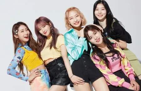 Berkenalan Lebih Dekat Dengan Girl Group Rookie MakaMaka yang MV-nya Disutradarai Langsung Oleh Shindong SUJU!