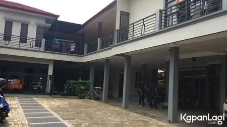 Mengintip Rumah Ayu Ting Ting Mewah Bak Istana Di Perkampungan Kapanlagi Com