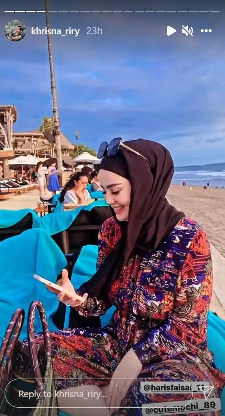 Mesra Usai Dicap Pelakor, 8 Potret Liburan Jennifer Dunn dan Faisal Haris ke Bali - Ramai Disorot Gara-gara Lepas Hijab