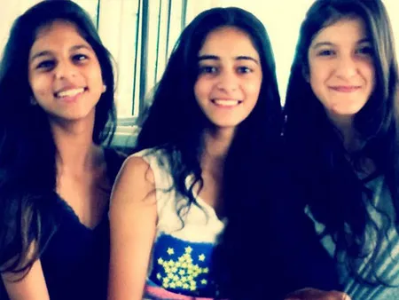 Momen Candid Suhana dan Aryan Khan, Gaul Abis Khas Remaja Modern