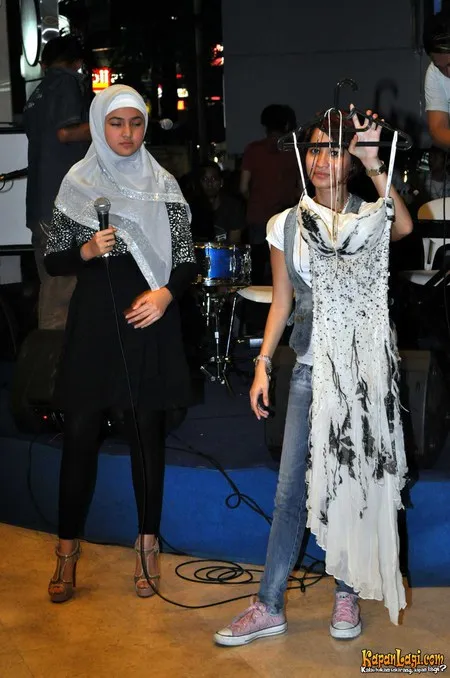 Marshanda di Charity dan Konser Solidaritas Bersama